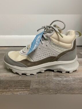 Merrell Speed Solo Mid Waterproof Hiking Boots for Ladies-size 7.5 *brand NEW* 🔥